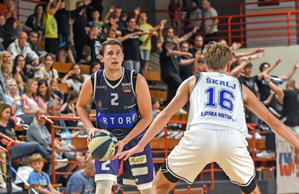  Adrian Hirschmann  je k zmagi Portoroža  prispeval 22 košev.