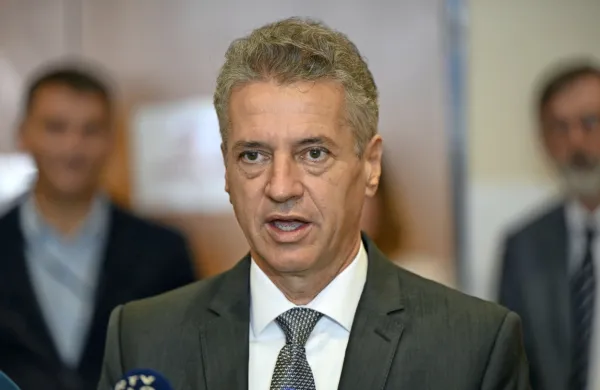 Slovenski premier Robert Golob