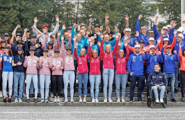 Pred sezono so se  vsi  tekmovalci panog pod okriljem Smučarske 
zveze Slovenije zbrali v Ljubljani.