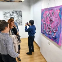 (FOTO) V Lokarjevi galeriji zaživela razstava ART CIRCLE JESEN 2023