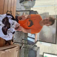 Kostanja je bilo letos nekoliko manj, a je &scaron;el za med (FOTO)