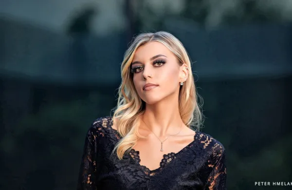 Nova World Top Model Slovenia je Koprčanka Valentina Vatovci
