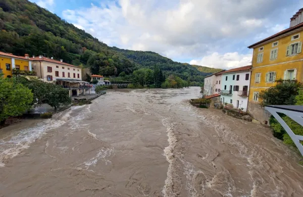Reka Soča v Kanalu