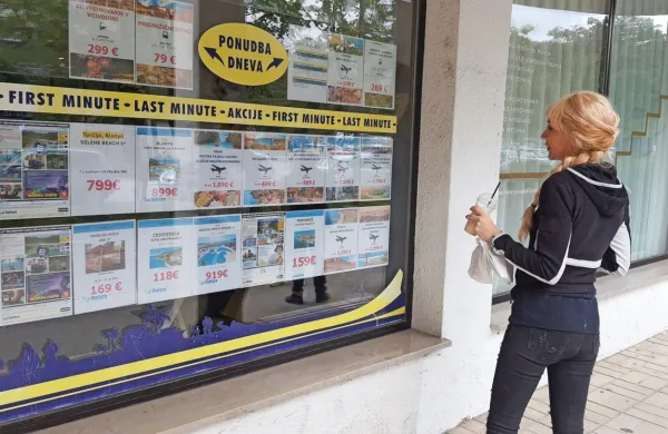V zadnjem trenutku se še vedno kaj najde, a nekih bistvenih 
znižanj cen ne bo, saj so programi in hoteli dobro zapolnjeni.