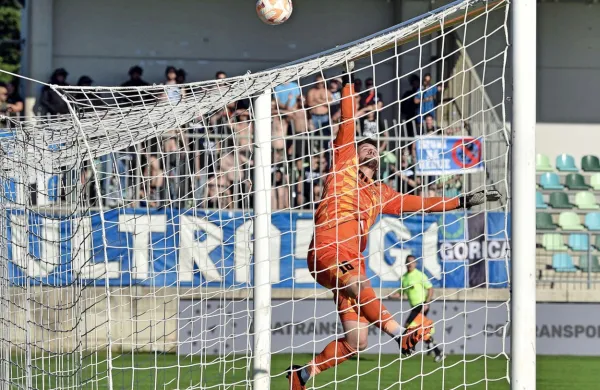 Primorski dvoboj v Ajdovščini se je končal z zmago domačih.