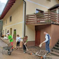 Golob ob ogledu razmer v Ba&scaron;ki grapi: Zavzemali se bomo za izvedbo strokovnih odločitev (FOTO)