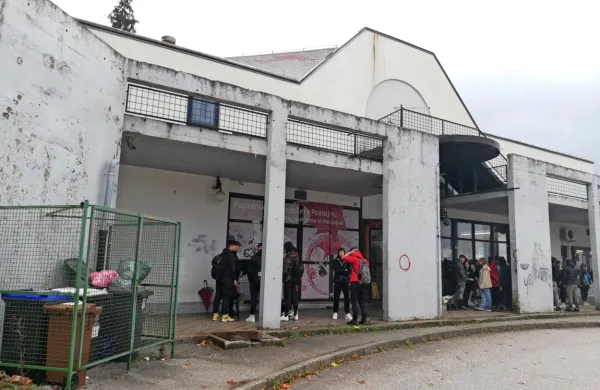 Nomago bo neugledno avtobusno postajo, ki že dolga leta kazi središče turističnega  mesta, končno lahko 
nadomestil z novo, sodobnejšo.  