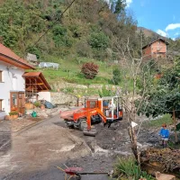 Po besedah poveljnika občinske civilne zaščite Mihe Venclja so 
trenutno najbolj pozorni na razmere v Idriji pri Bači, zaselku Luža, 
in v zaselkih v Baški grapi Koritnica, Kneža in Klavže.