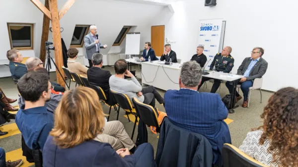 Razprava o Počku: &ldquo;Če je bil poligon v Jugi, ni samoumevno, da bo za vse večne čase&rdquo; (FOTO)