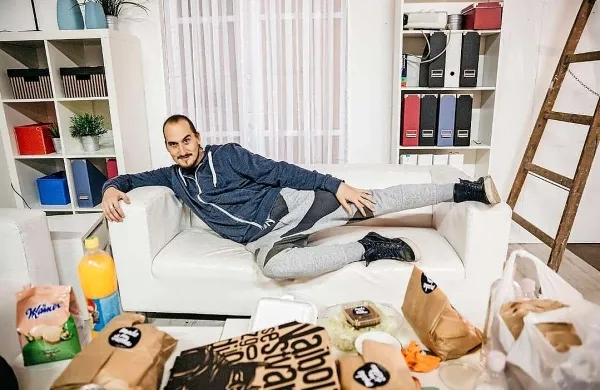 Vid Valič je bil glede nove očetovske vloge zelo zadržan in o tem 
sprva ni želel govoriti.