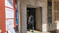 Na upravni enoti v Novi Gorici so včeraj stavkali, opravljali so le nujne zadeve. 