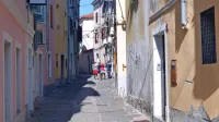 Med nepremičninami, ki bodo naprodaj na dražbi, bo tudi 
stanovanje v Smrekarjevi ulici.