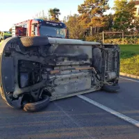 Seča: huda nesreča zaprla cesto