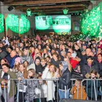 Tudi v Kopru so zasvetile praznične luči (FOTO)