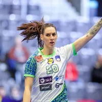 Slovenske rokometa&scaron;ice po zmagi nad Angolkami v drugem delu SP, v napadu blestela Ana Abina iz Mlinotesta (FOTO)