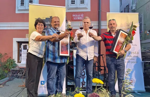 Utrinek s podelitve leta 2022.