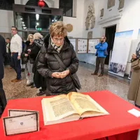 Predstavili faksimile rokopisa koprskega statuta iz leta 1423 (FOTO)