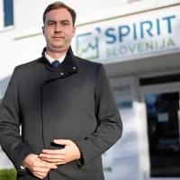  Vršilec dolžnosti direktorja Javne agencije SPIRIT Slovenija Rok 
Capl je prepričan, da lahko pomagajo vsakemu podjetniku. 