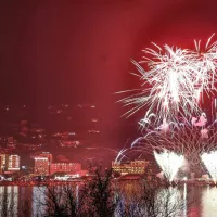 Nebo nad Portorožem osvetlil ognjemet