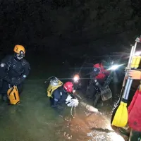 (FOTO + VIDEO) Ogled jame se je za tričlansko družino in dva vodnika nekoliko zavlekel