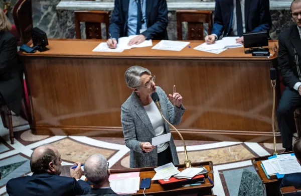 Francoska premierka v odstopu Elisabeth Borne