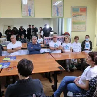 Zdravniki z zbori stavkajočih za pol ure prekinili delo (FOTO)