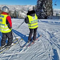 Nepozaben dan na smuči&scaron;ču za slepe in slabovidne (FOTO)