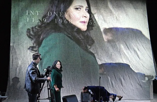 V Ubesedovanju lahko vidimo tudi večkrat nagrajeno gledališko in 
filmsko igralko Marjuto Slamič.