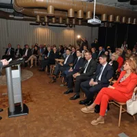 Primorski gospodarstveniki s predstavniki vlade o razmerah v gospodarstvu in preprekah, ki omejujejo razvoj