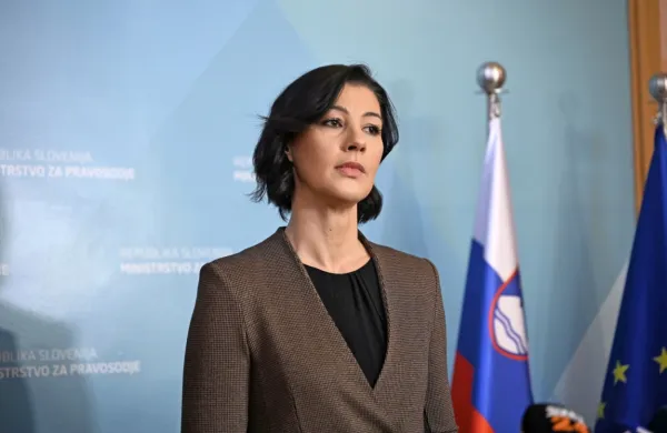 Dominika Švarc Pipan