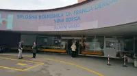 Morebitni umik soglasij zdravnikov za prekomerno delo bo najbolj 
udaril pediatrijo. 
