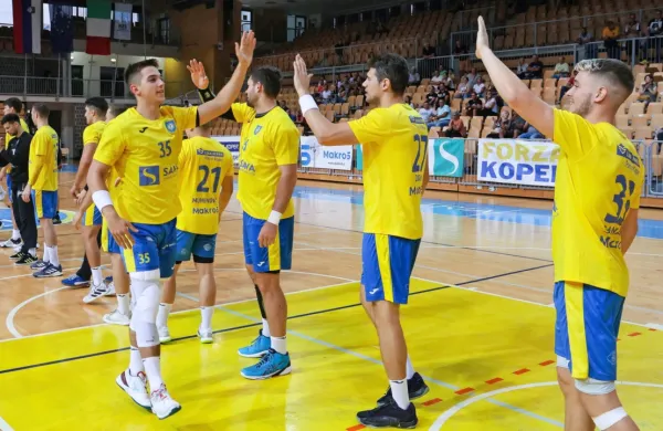 Koprčani krojijo sredino lestvice državnega prvenstva.