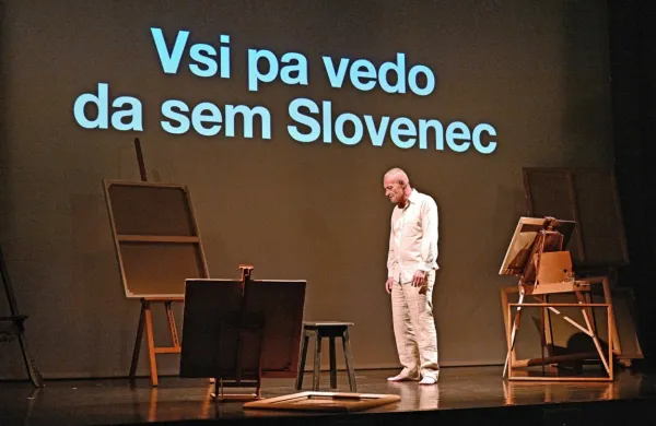 Na odru Miele je slikarjeve 
