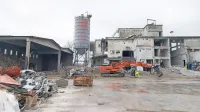 Nekdanjo hidrarno SIA v Solkanu rušijo ter pripravljajo prostor za 
visokotehnološka podjetja in center zelenih tehnologij. 