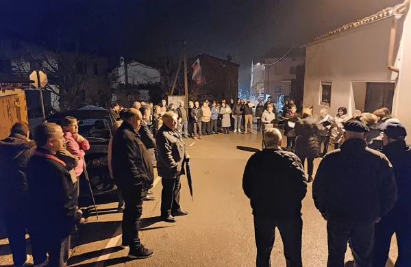 Petje na vasi za teden kulture