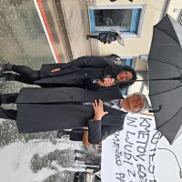 S Kala sta protest kmetov v Ilirsko Bistrico pospremila premier 
Robert Golob in njegova Tina Gaber.