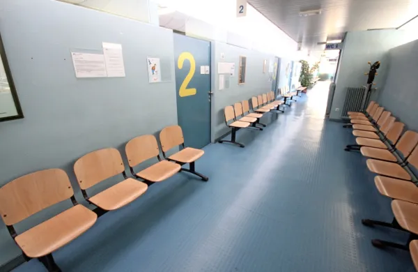 V Svobodi in Levici za re&scaron;evanje zahtev zdravnikov znotraj pogajanj za prenovo plačnega sistema