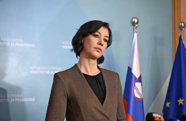 Dominika Švarc Pipan