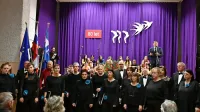 V Komnu je na slovesnosti ob 80. obletnici požiga Komna in 
okoliških vasi spregovoril minister  Matej Arčon.
