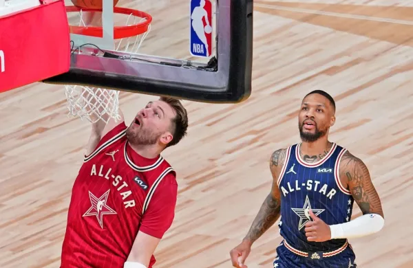 Dončić s tremi sedmicami v ozvezdju