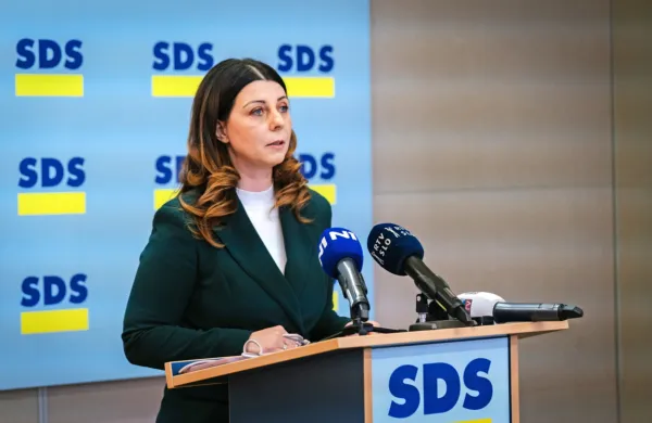 Poslanka SDS Karmen Furman
