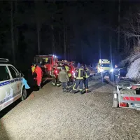 Iz jame pri Jelen brdu na Kočevskem re&scaron;ili po&scaron;kodovanega jamarja (FOTO)