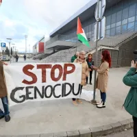 Ko&scaron;arkarski dvoboj med Slovenijo in Izraelom tudi v luči protestov (FOTO)