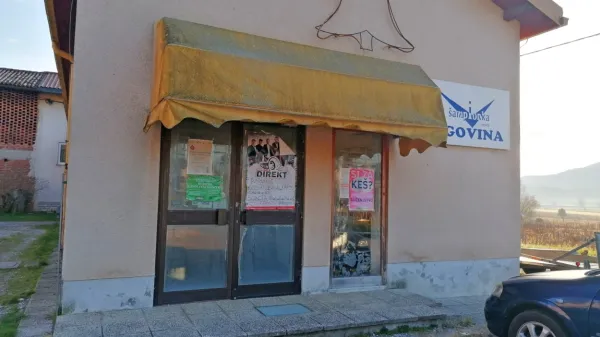 V nekdanji  trgovini v Bukovici naj bi uredili večnamenski prostor in 
socialna stanovanja. 
