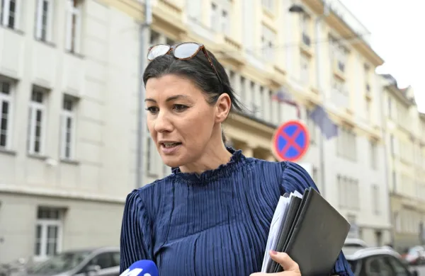 Dominika Švarc Pipan