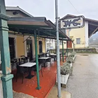 Most na Soči: v gostinskem lokalu do smrti zabodel 25-letnega mo&scaron;kega (FOTO)