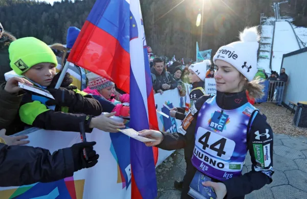 Nika Križnar