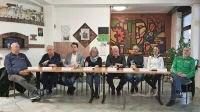 Predstavniki nekaterih društev so pojasnili, da sprejemanje novele zakona o okolju v dolino prinaša razdor med ljudmi, kar ni 
dobro. 