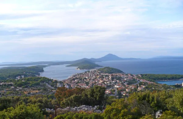 Na območju lošinjskega akvatorija so odkrili morsko mino.
