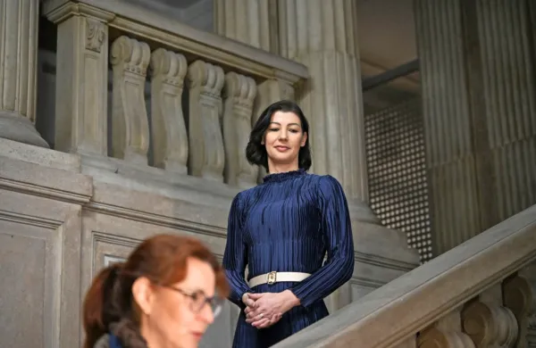 Dominika Švarc Pipan je predala posle Andreji Katič.